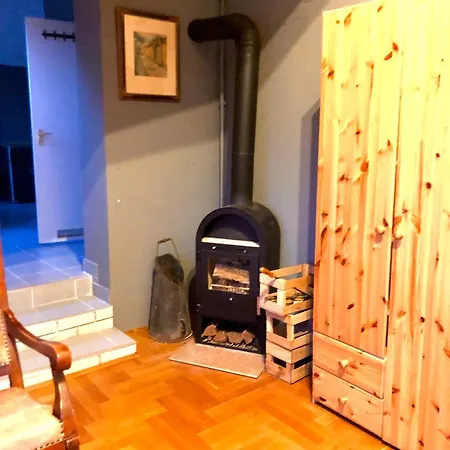 Pilisi Menedekhaz Appartement *
